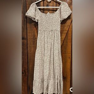 Maternity dress, size small